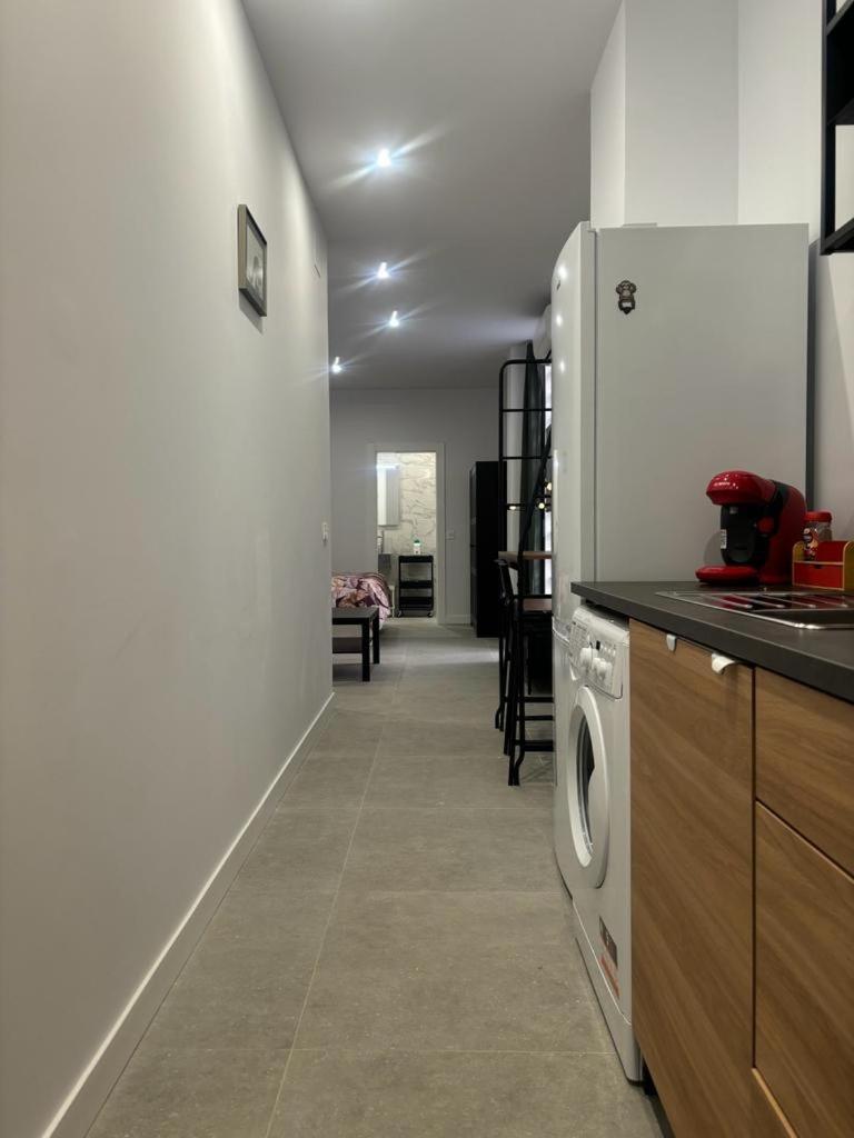 Hermoso Piso A 5 Minutos De La Estacion De Bus Y Tren Maria Zambrano Malaga Ngoại thất bức ảnh
