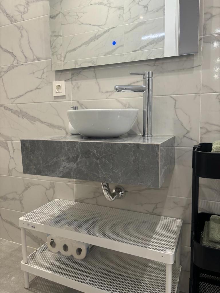 Hermoso Piso A 5 Minutos De La Estacion De Bus Y Tren Maria Zambrano Malaga Ngoại thất bức ảnh